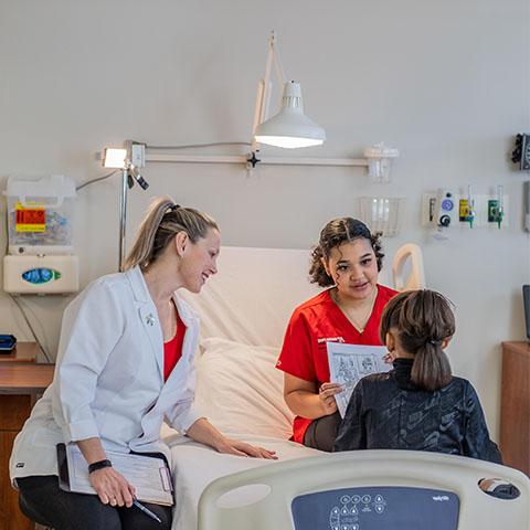 Alyssa Rangel works with a speech pathology patient.